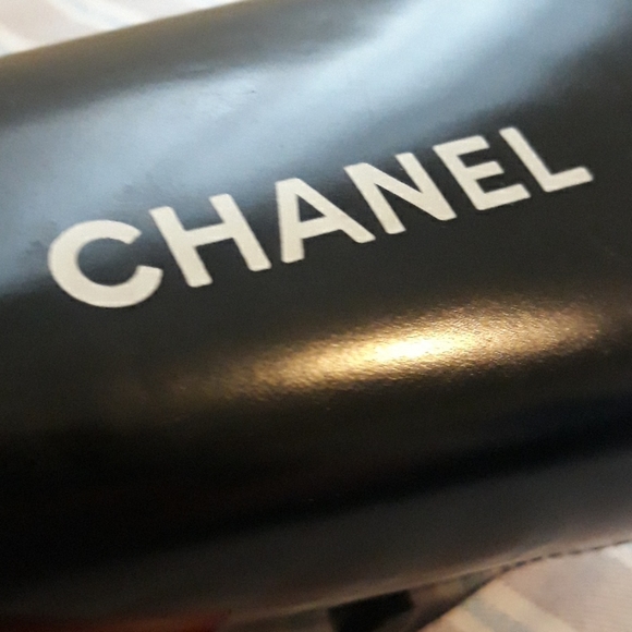 Chanel sunglasses - Picture 8 of 8